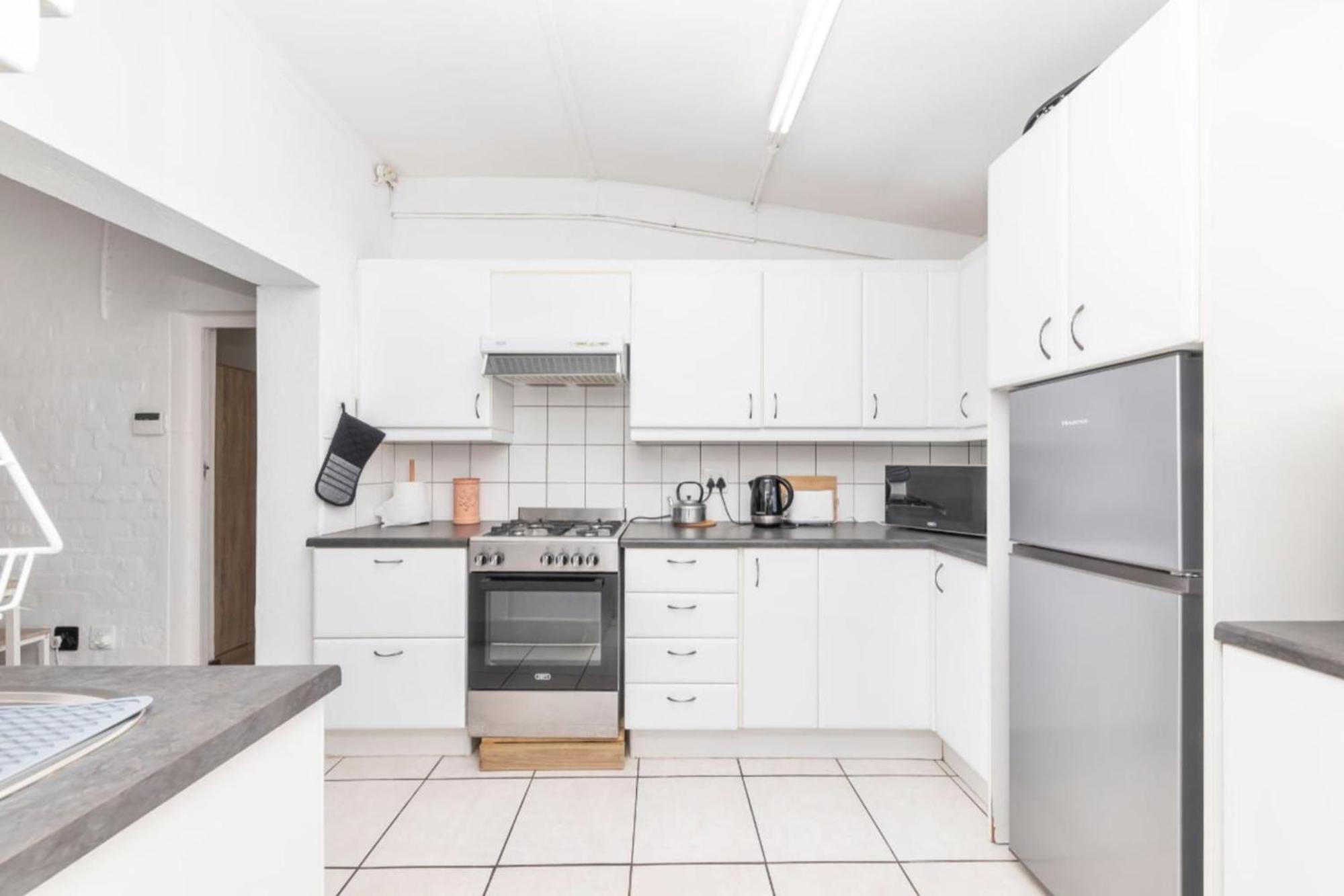 Peaceful 1bd Flat W Private Gardenrondebosch Cape Town